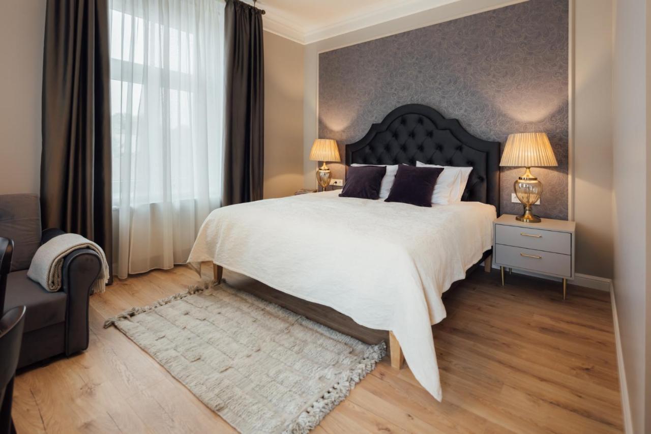 Amella Lägenhetshotell 4*