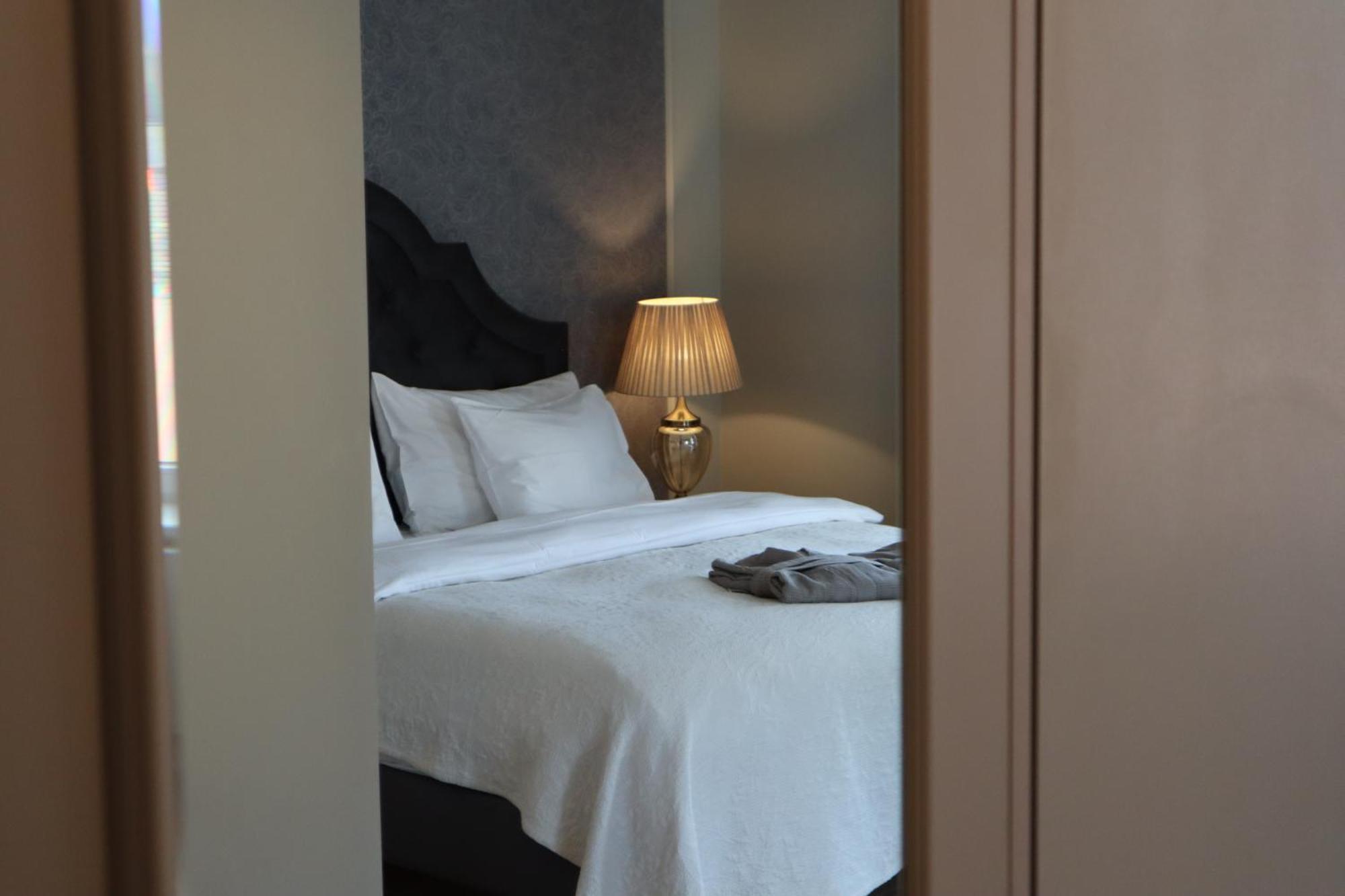 Amella Lägenhetshotell 4*